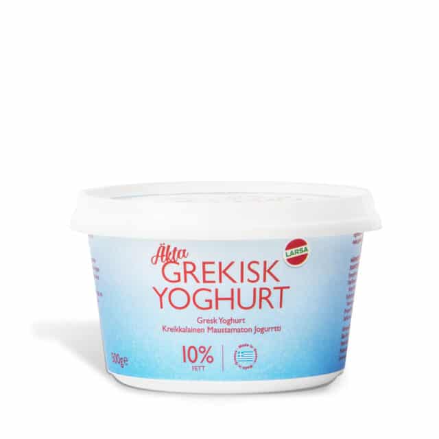 Burk med naturell äkta grekisk yoghurt 10% från Larsa utan tillsatt socker.