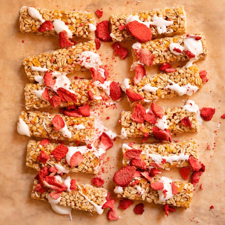 Granola bars med grekisk yoghurt glaze